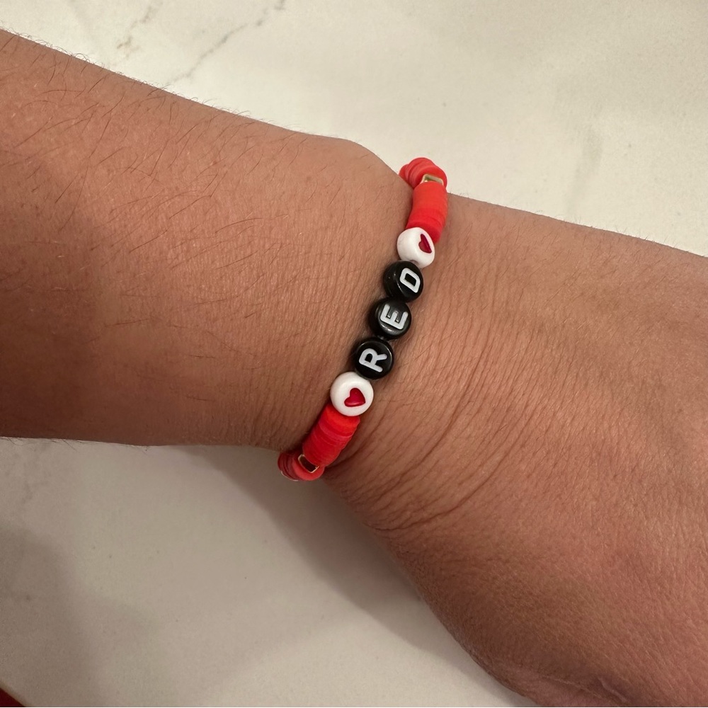 ❤️Red❤️ Bracelet - Picture 2 of 3